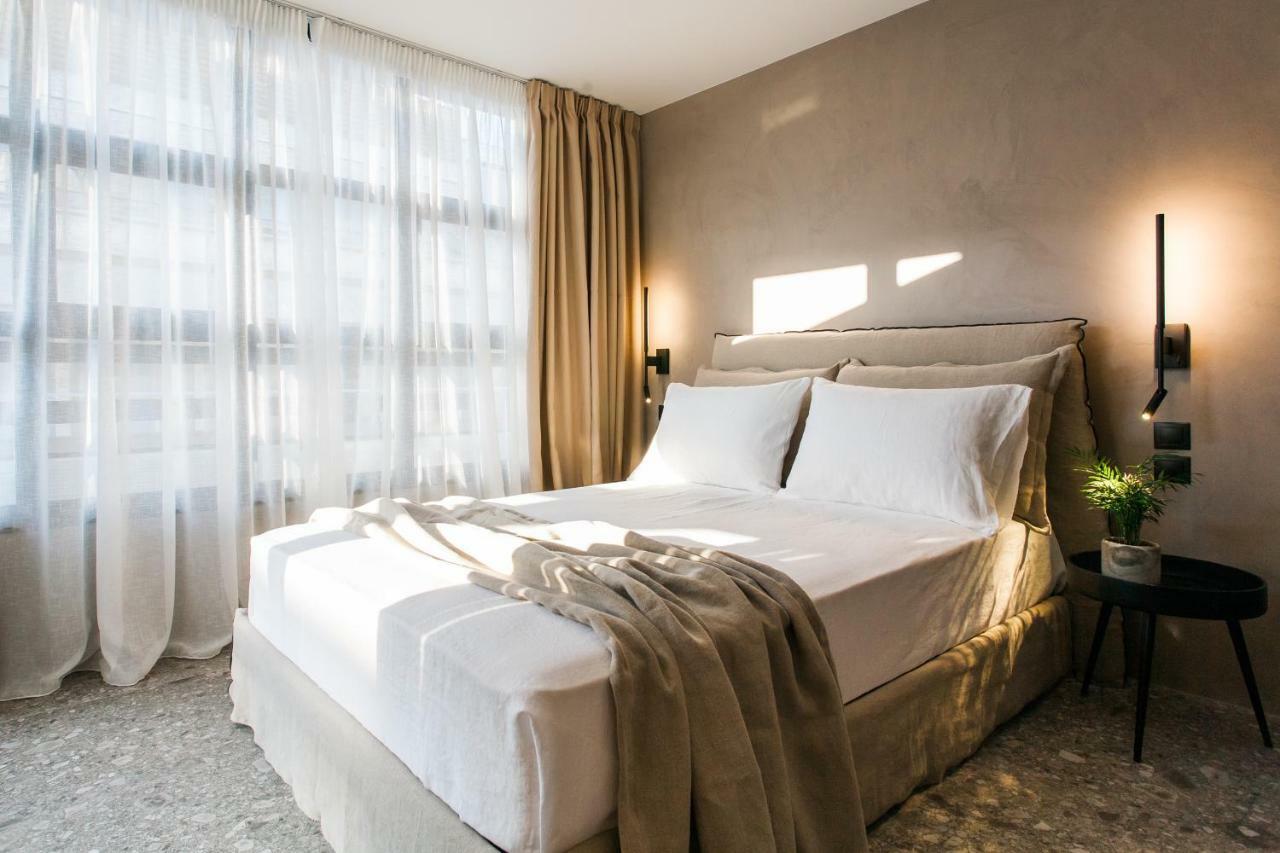 *** Boutique Syntagma Apartment W/ Plunge Pool *** Athen Eksteriør billede