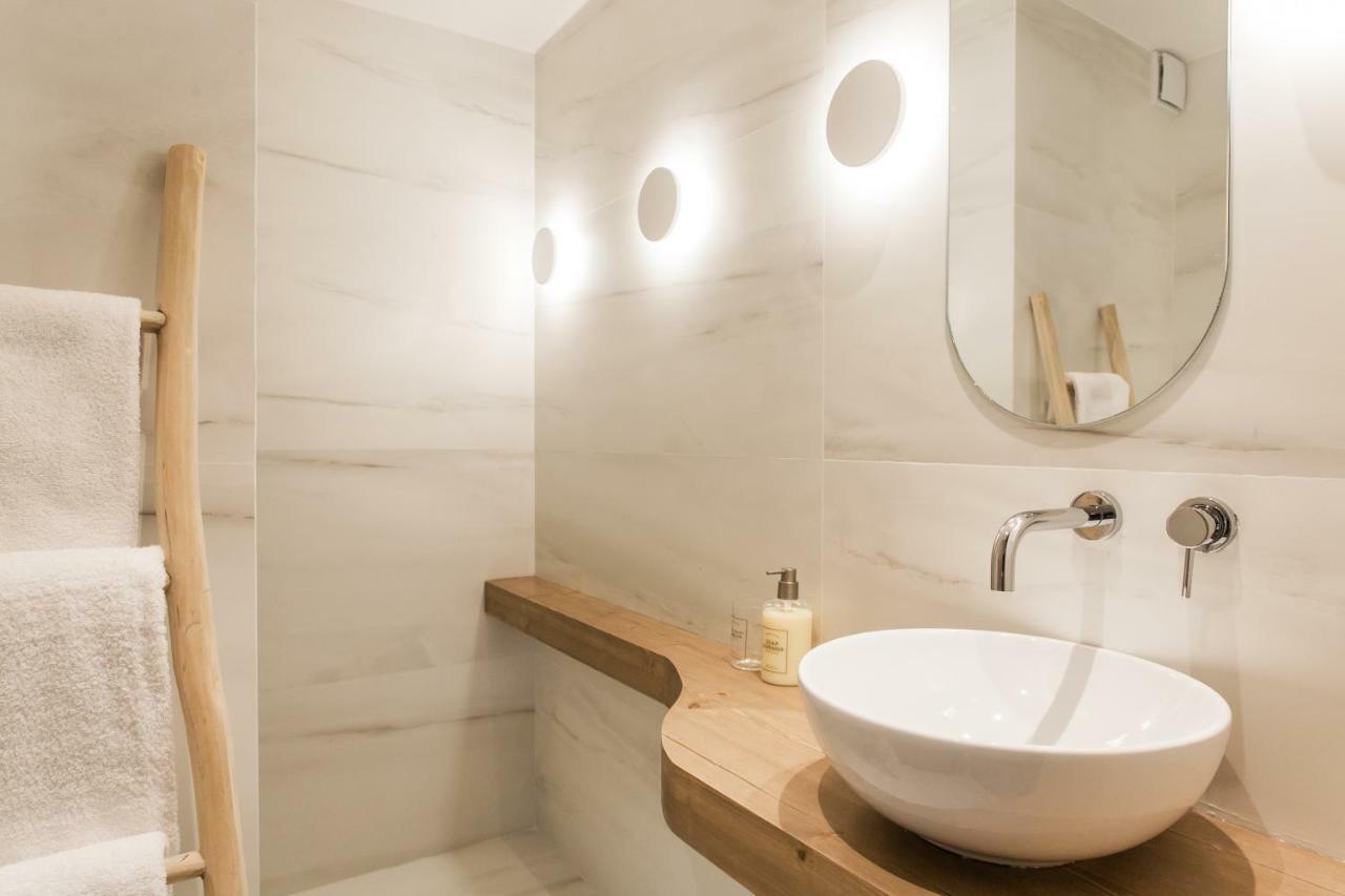 *** Boutique Syntagma Apartment W/ Plunge Pool *** Athen Eksteriør billede