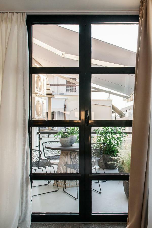 *** Boutique Syntagma Apartment W/ Plunge Pool *** Athen Eksteriør billede